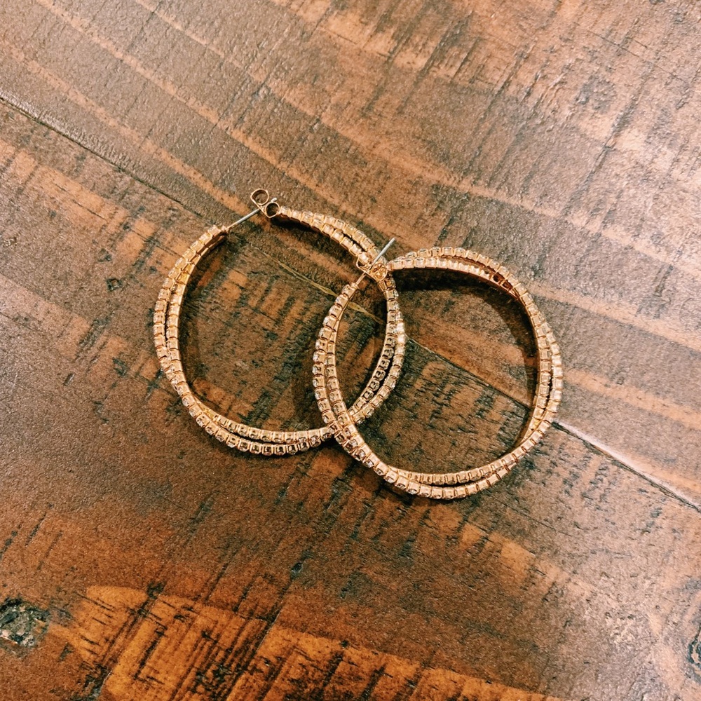 Hoops - Picture 2 of 4
